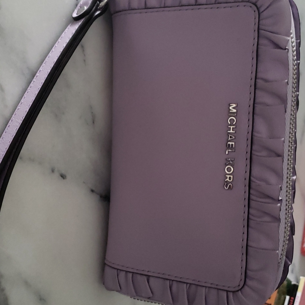 Wristlet